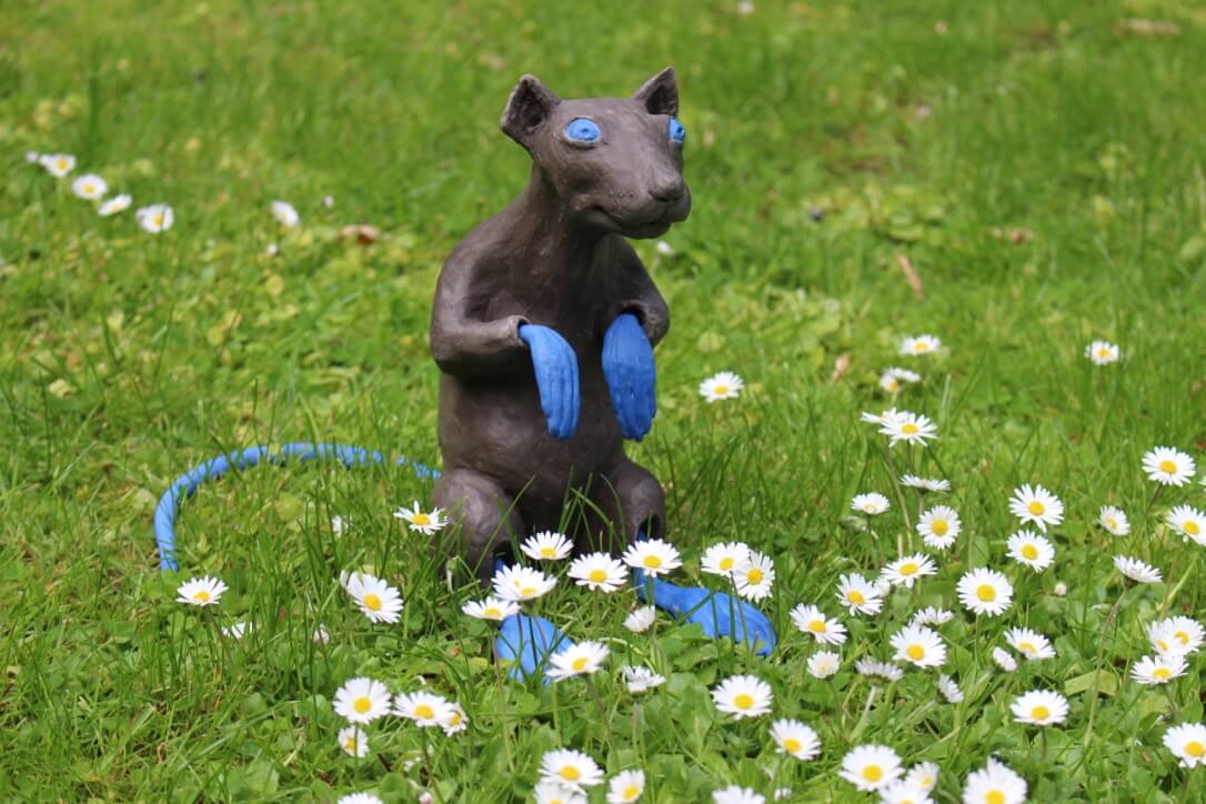 rat-conteur-fleur